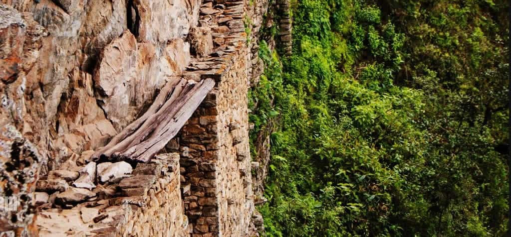 Inca Bridge Machu Picchu circuit 1