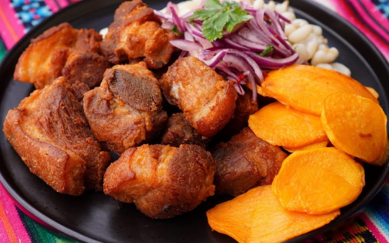 Chicharr&oacute;n &agrave; moda cusquenha